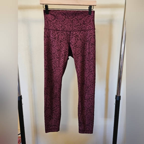 Lululemon Burgundy Patterned Leggings - Picture 1 of 4